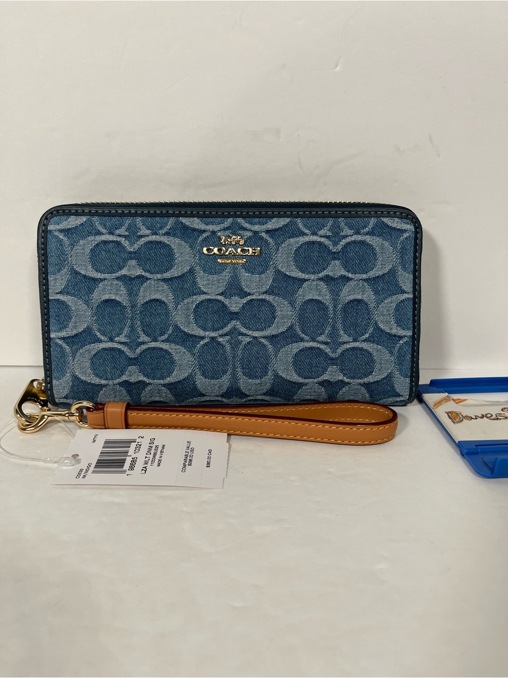 ‼️LAST 1 NWT Coach Long Zip Around Wallet In Signature Denim